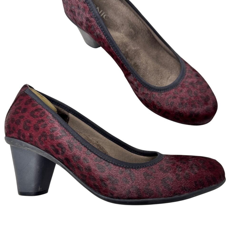 Vionic Burgundy Calf Hair Leopard Pumps Heels Womens 8.5 Classic Comfort Shoes
